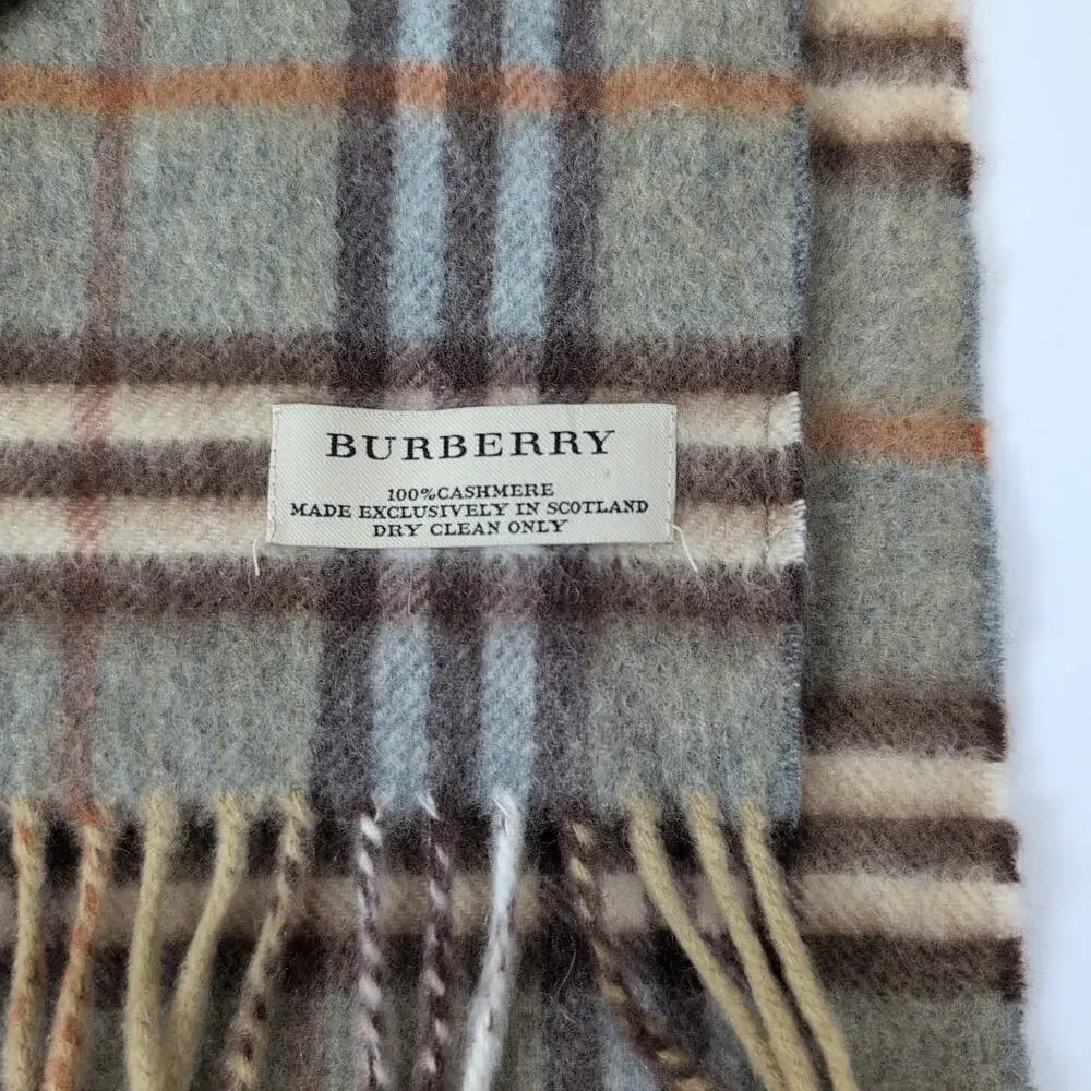 Burberry‎ 100% Cashmere Scotland Brown Beige Tan Nova Check Plaid Neutrals